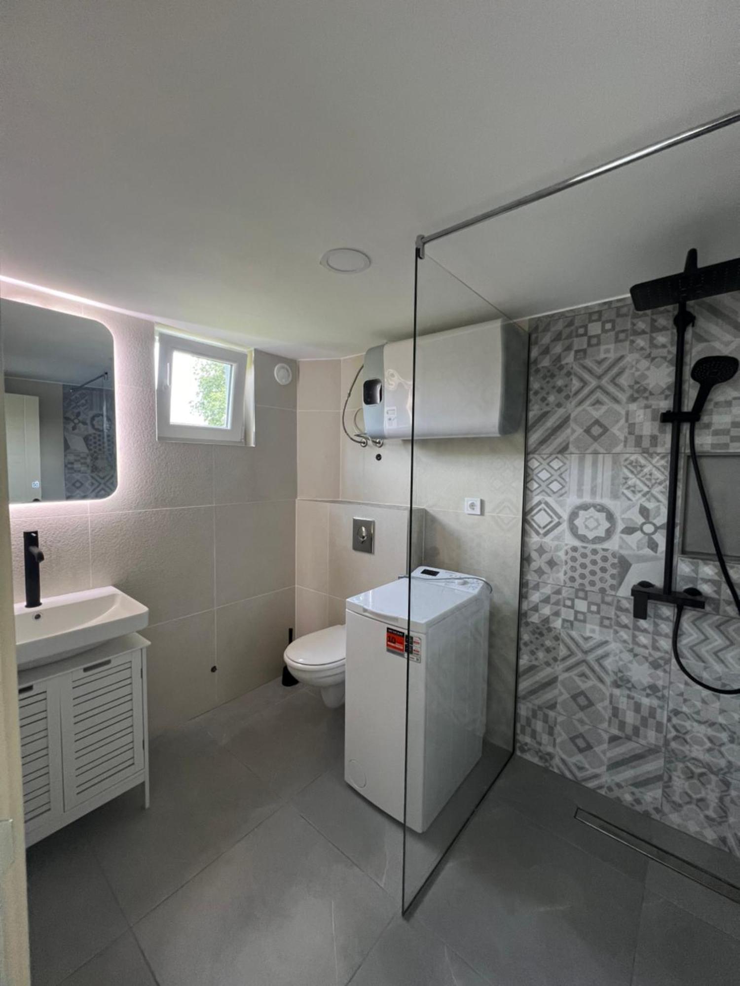 Apartmani Vivami Budva Exterior foto